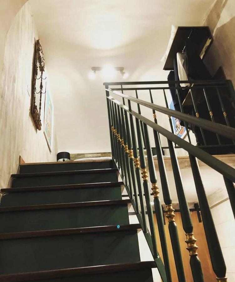 Bed&Art Apartment Napoli Bagian luar foto